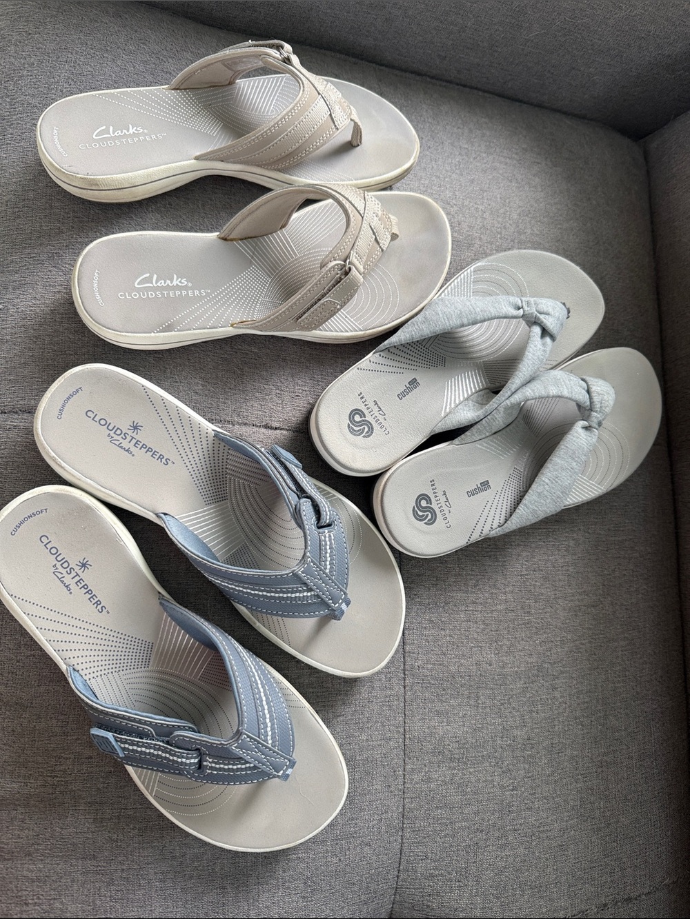 Clarks Cloudsteppers Women's size 7 - Beige, Light Gray, Blue